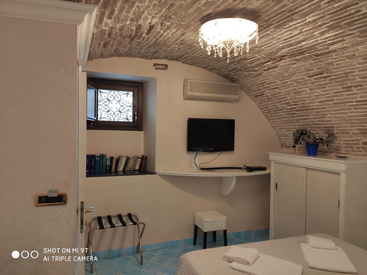 B&B Vescovo Pitirro Termoli Eksteriør billede